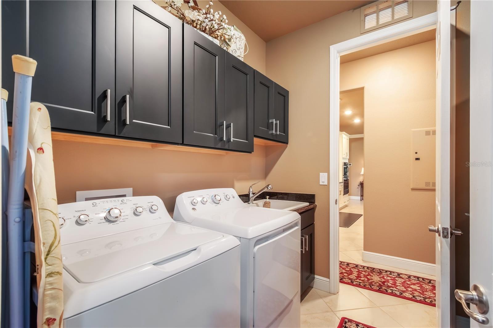CANDLER HILLS WEST THE SANCTUARY - Residential