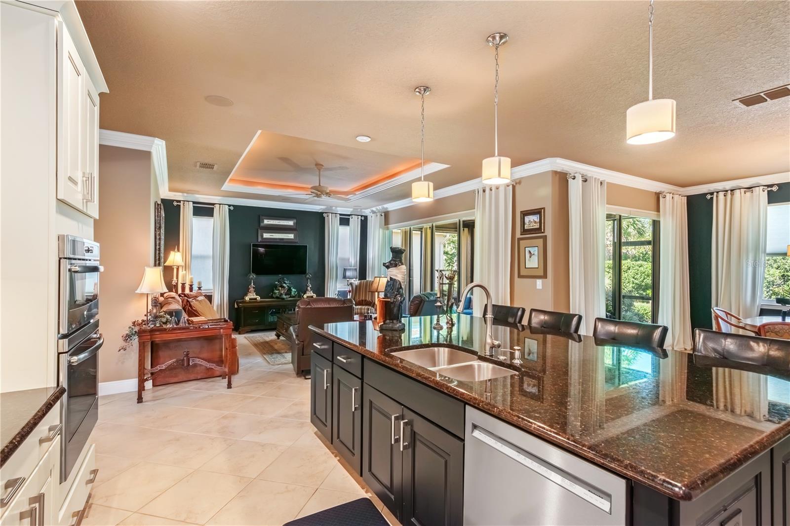 CANDLER HILLS WEST THE SANCTUARY - Residential