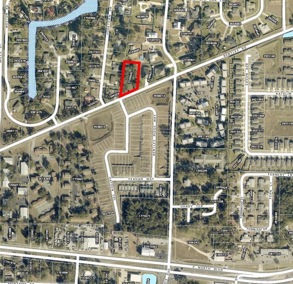 Photo of Bentley Road, Leesburg, FL 34748 (MLS # O6437044)