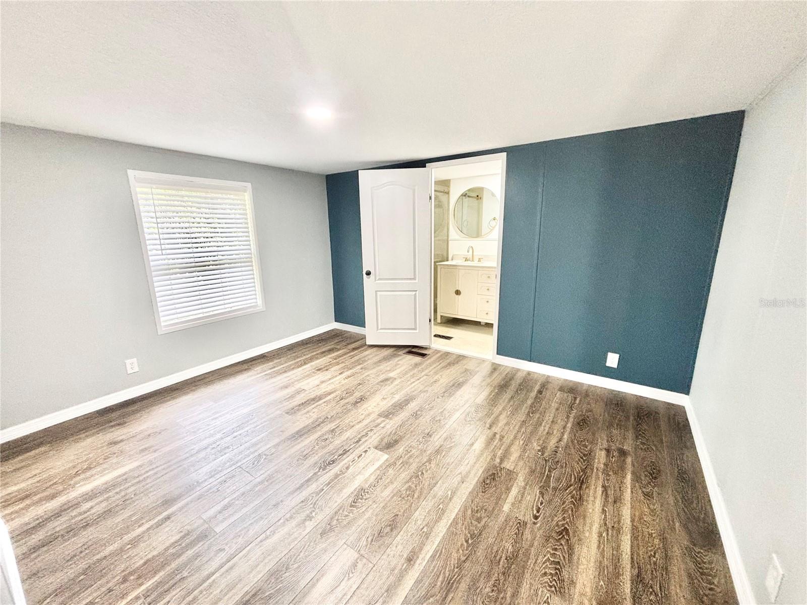 438 RAY KEEN ROAD