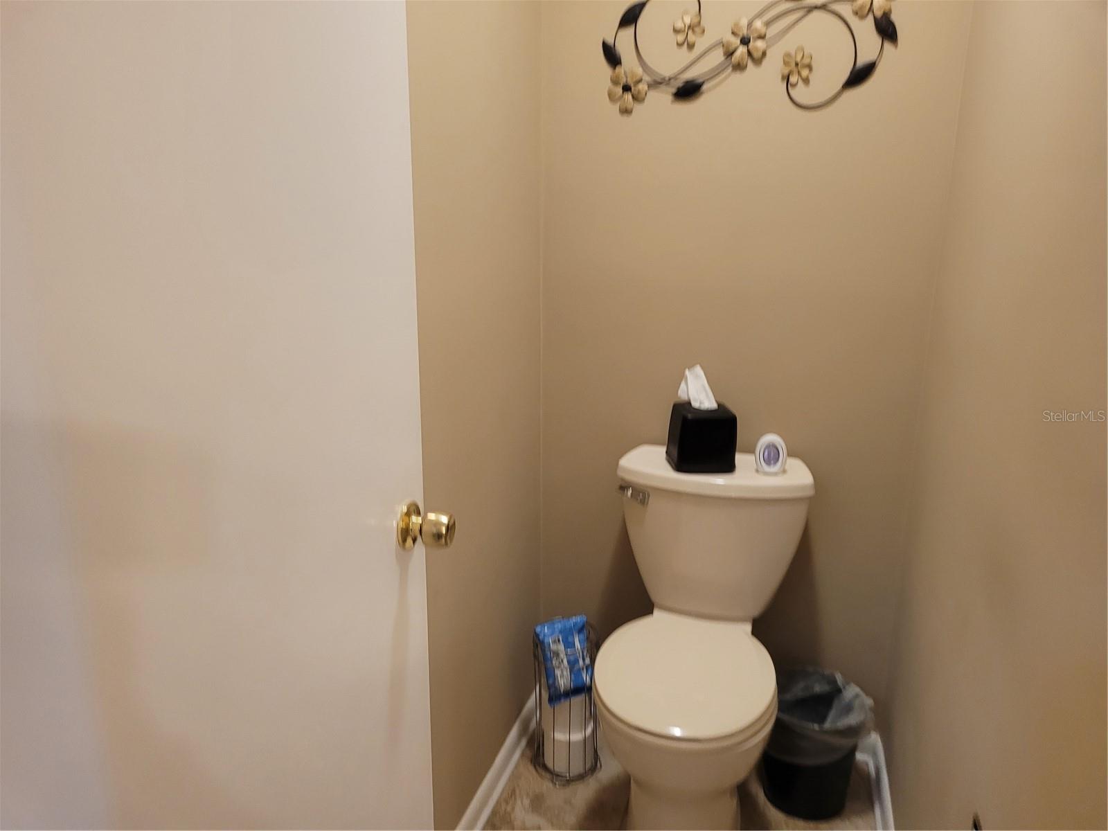 LANDMARK OAKS CONDO - Residential