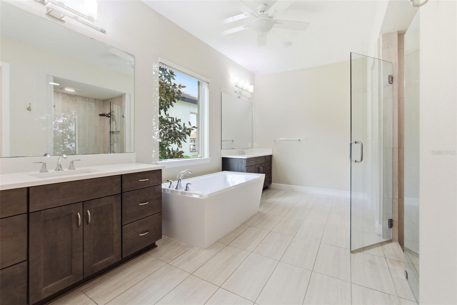 14907 TAVARES MILL AVENUE