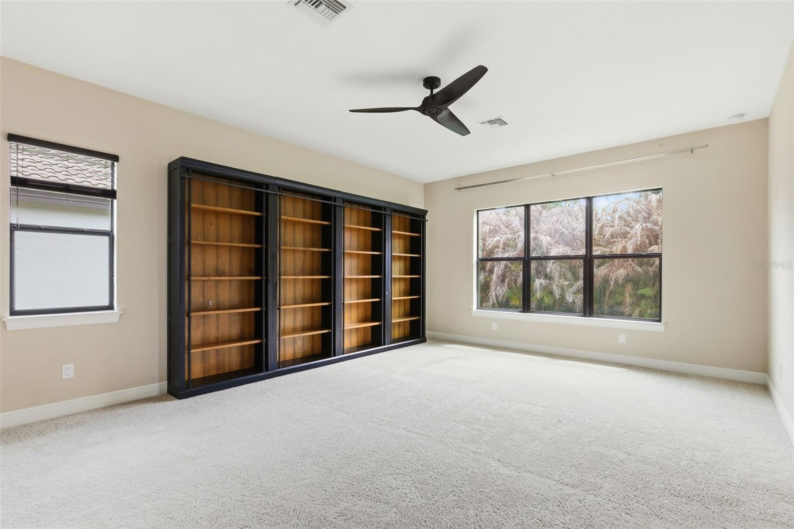 PRESERVE AT FISHHAWK RANCH PHA - Residential