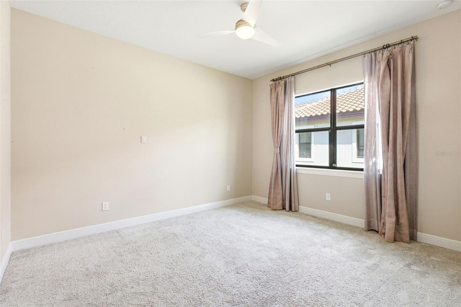 PRESERVE AT FISHHAWK RANCH PHA - Residential