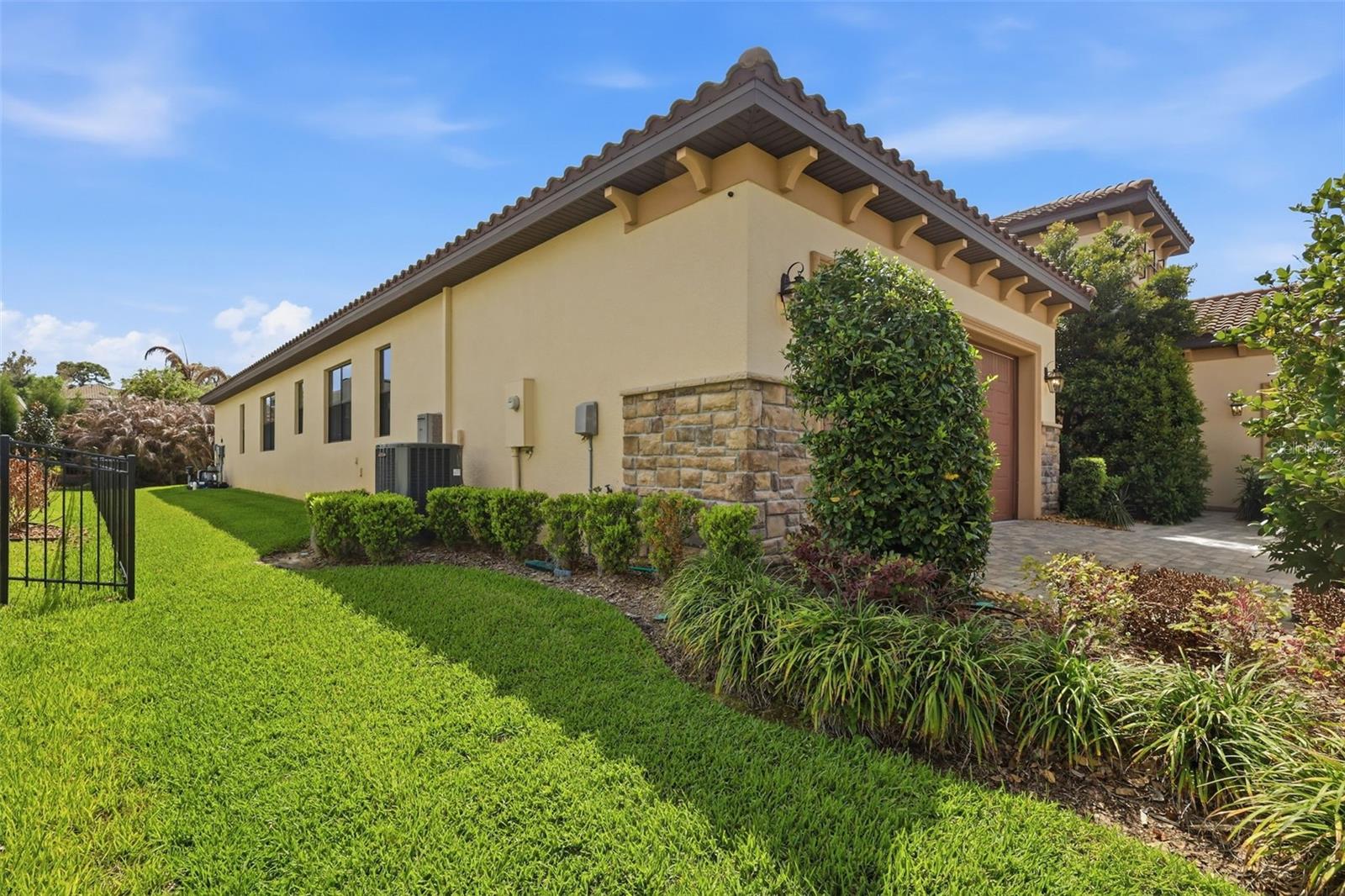 PRESERVE AT FISHHAWK RANCH PHA - Residential