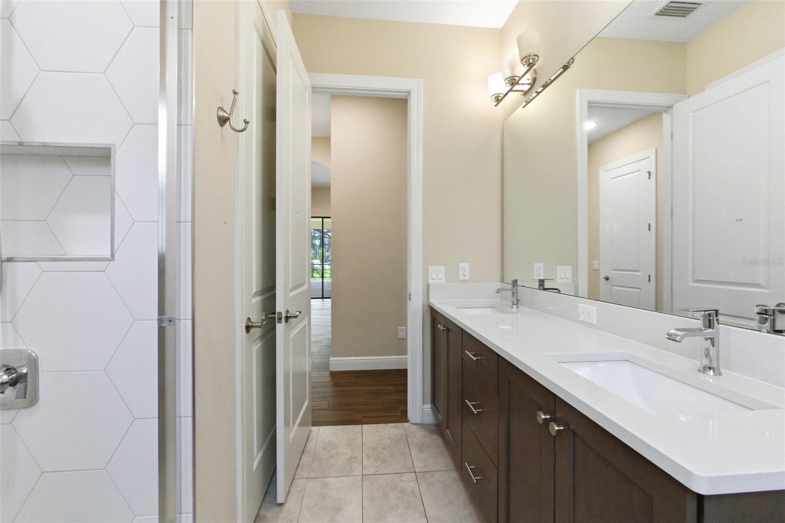 PRESERVE AT FISHHAWK RANCH PHA - Residential