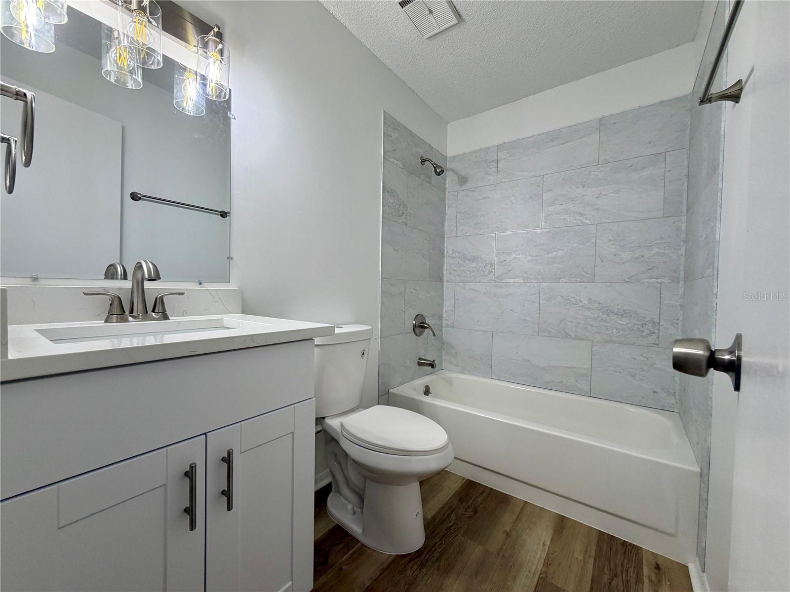 GREENWICH VILLAGE BLK 41 HOWRYS ADD DELAND - Residential