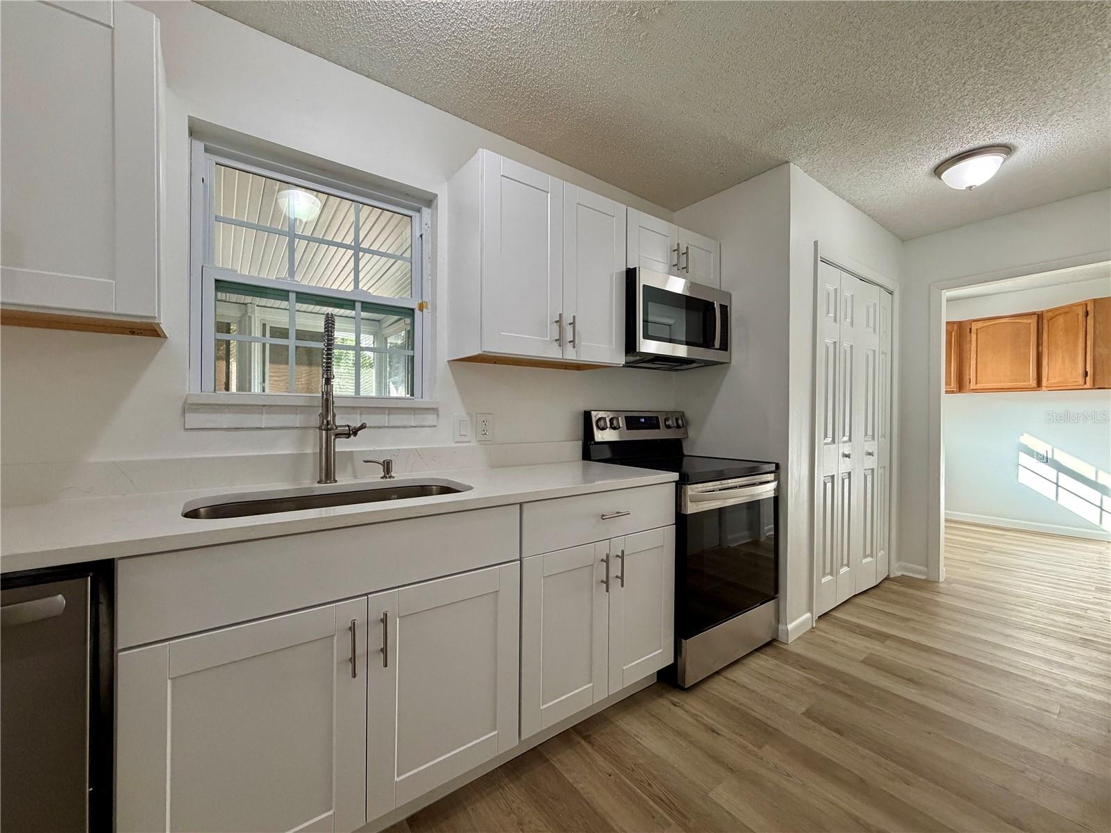 GREENWICH VILLAGE BLK 41 HOWRYS ADD DELAND - Residential