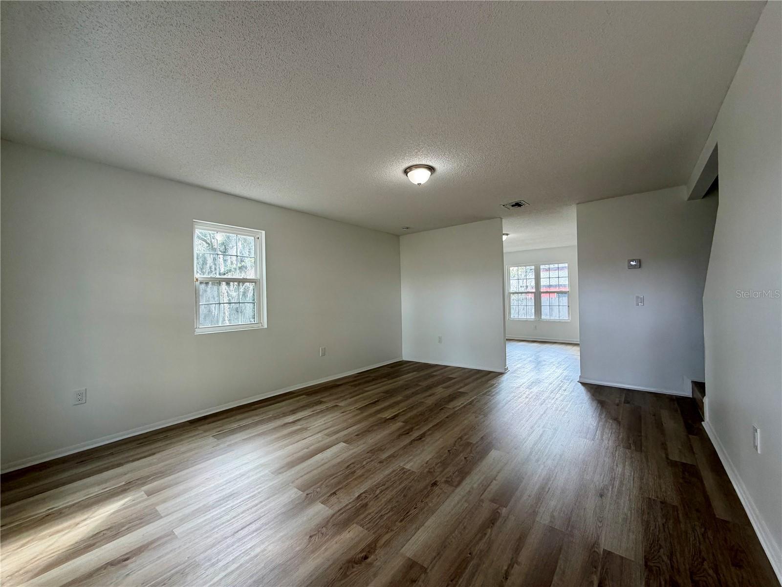 GREENWICH VILLAGE BLK 41 HOWRYS ADD DELAND - Residential