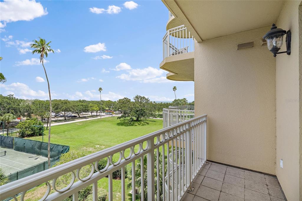 VINOY PLACE CONDO - Residential