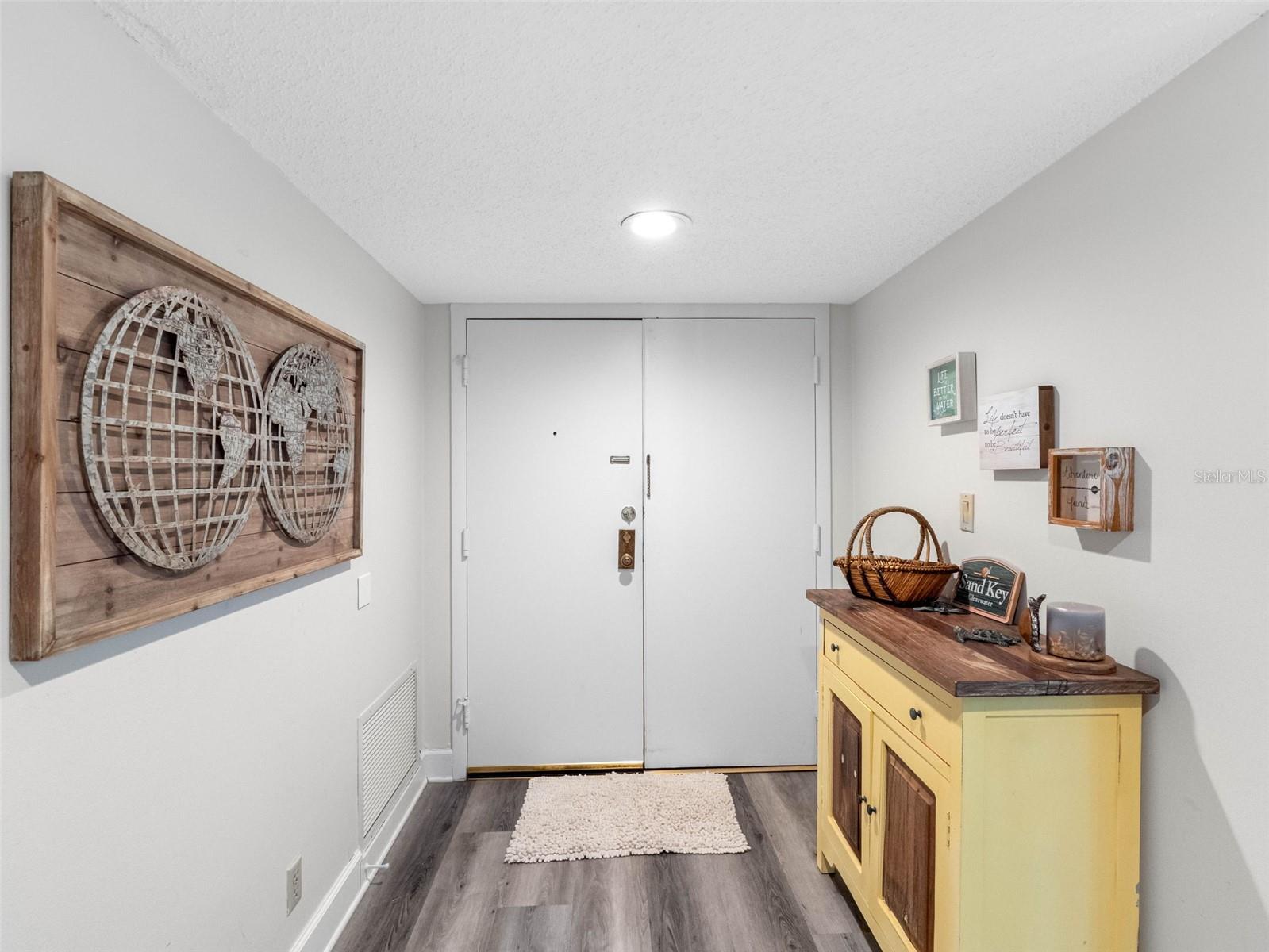 SAND KEY CONDO-SOUTH BEACH 1460 - Residential Lease