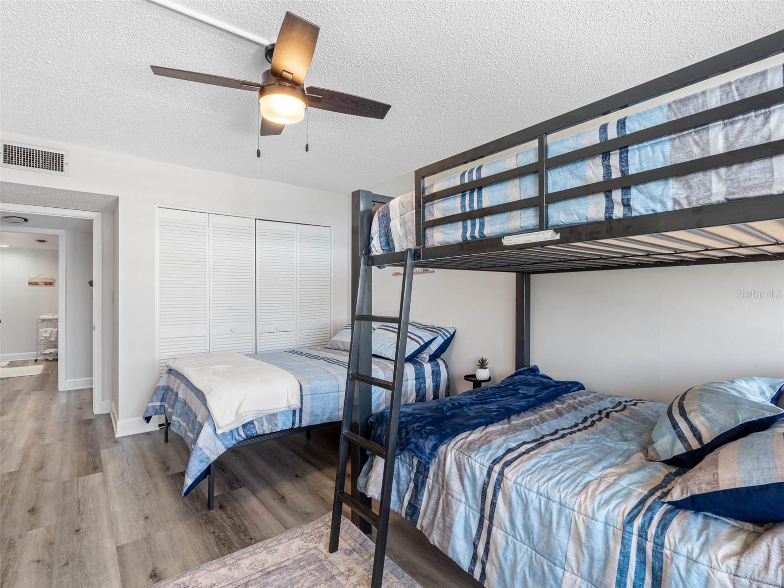 SAND KEY CONDO-SOUTH BEACH 1460 - Residential Lease