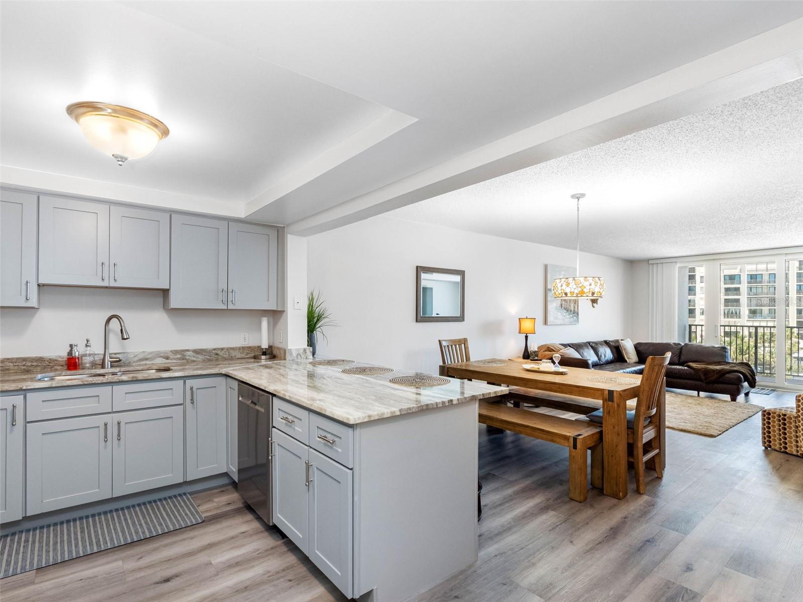 SAND KEY CONDO-SOUTH BEACH 1460 - Residential Lease