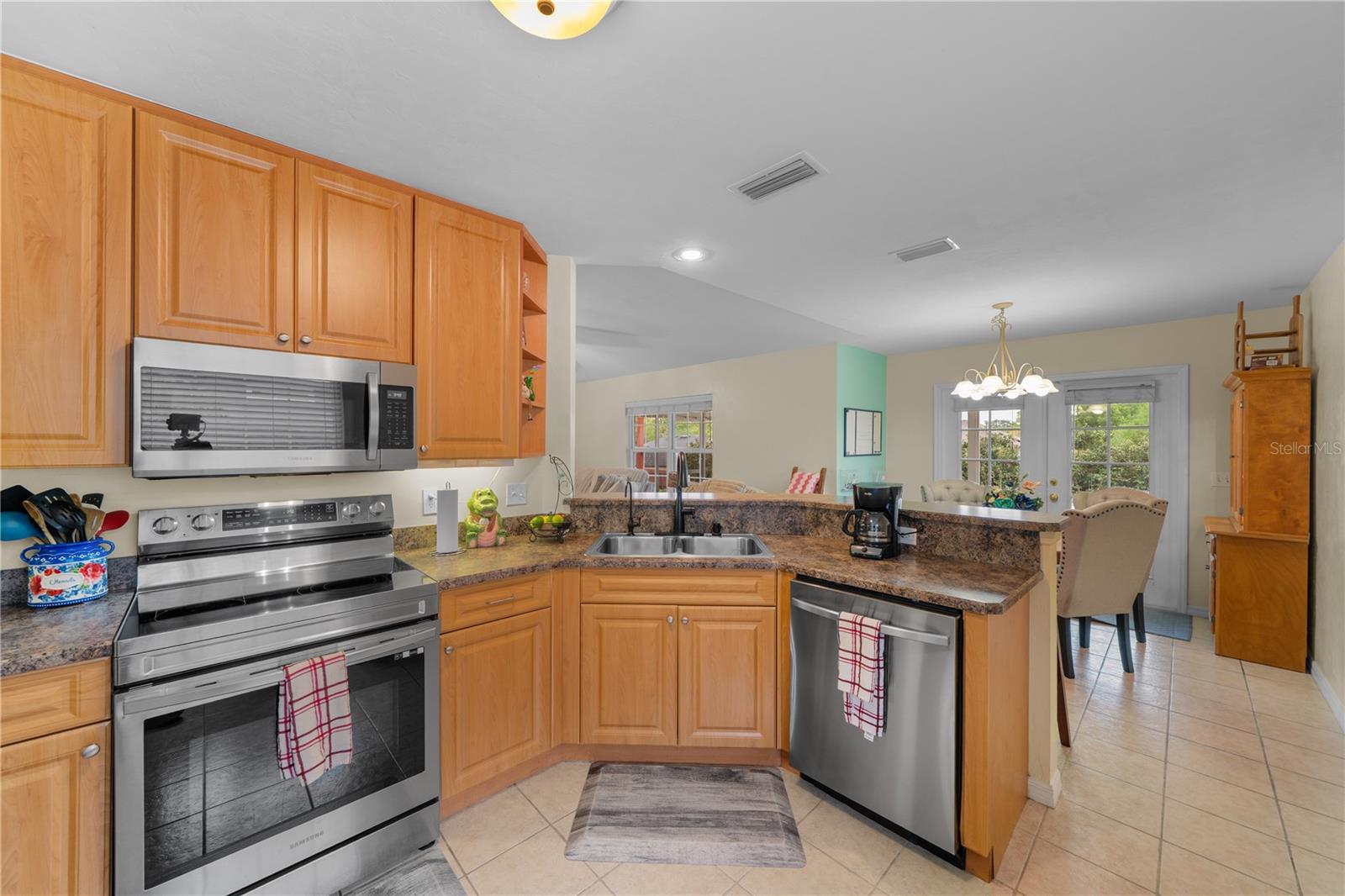 HIGH SPGS HILLS PH I - Residential