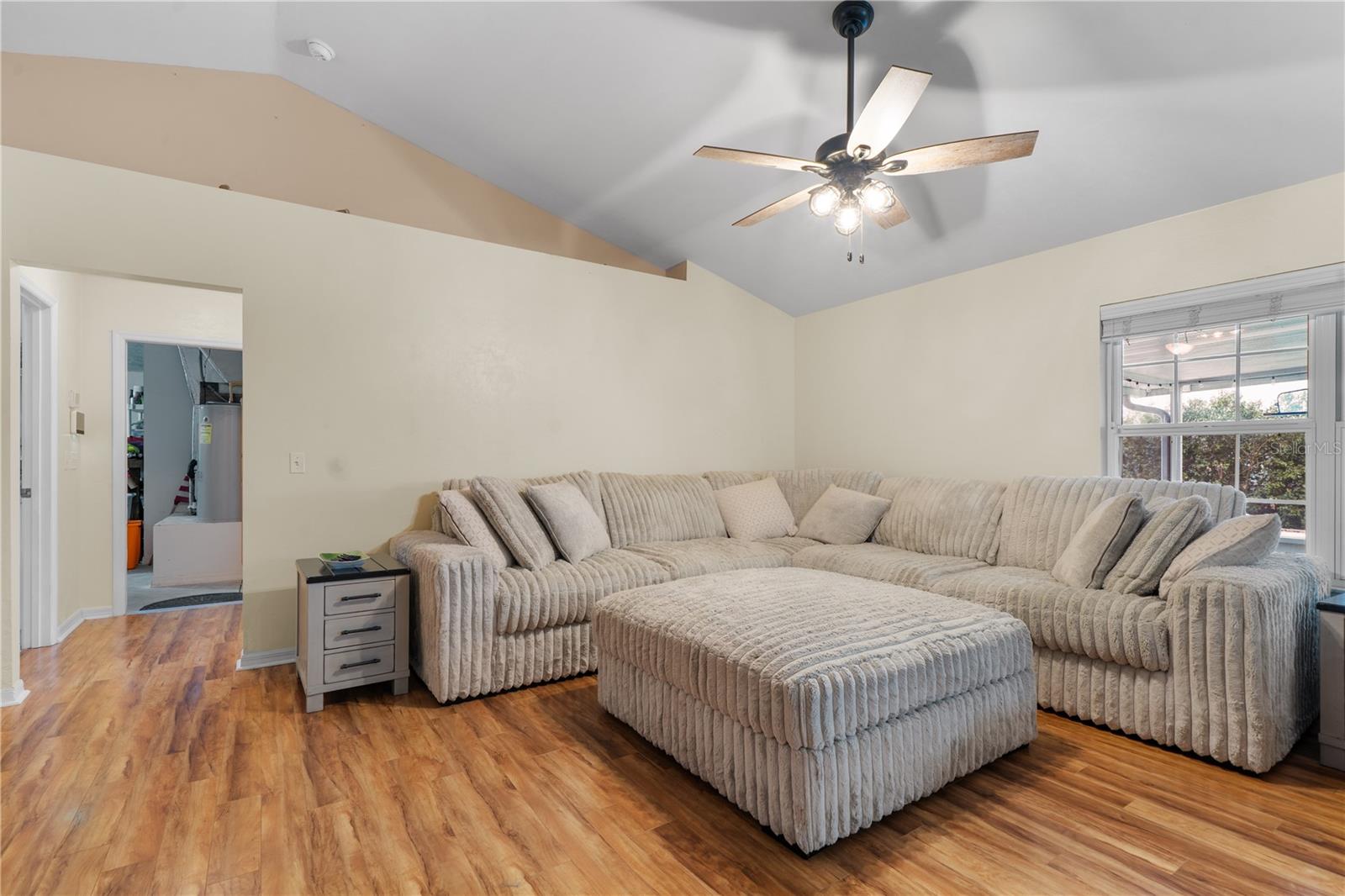 HIGH SPGS HILLS PH I - Residential