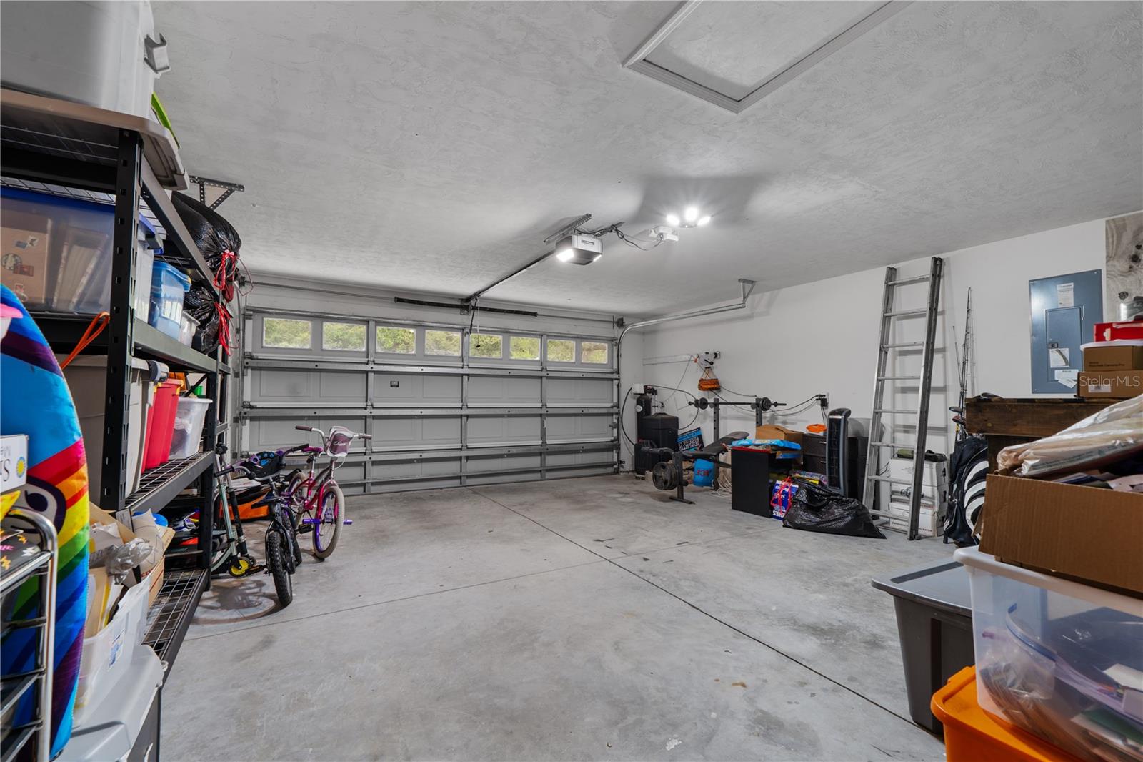 HIGH SPGS HILLS PH I - Residential