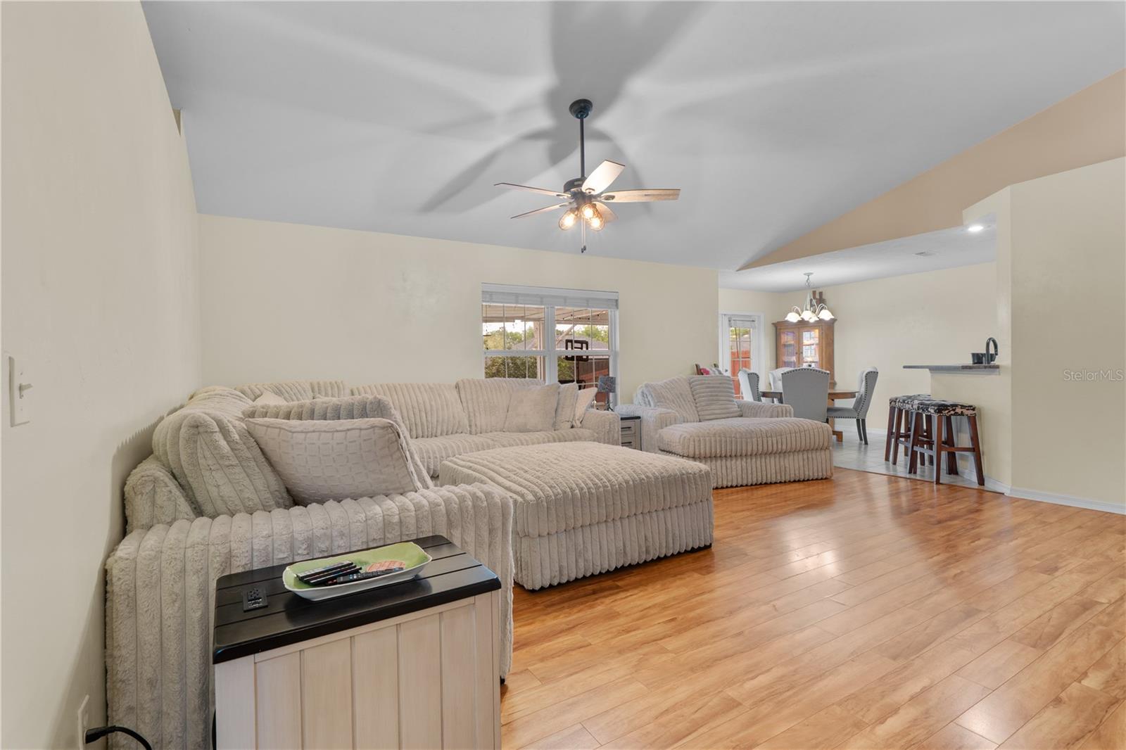 HIGH SPGS HILLS PH I - Residential