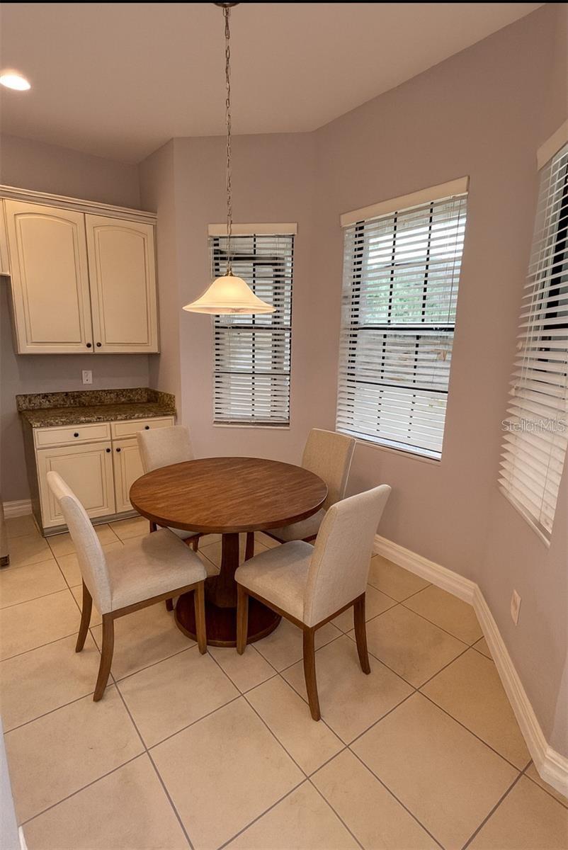 EAGLE CRK PH 01 VILLAGE G - Residential Lease