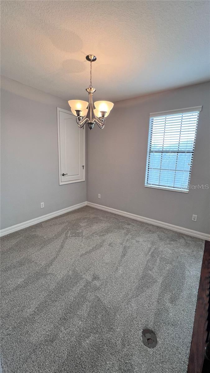 EAGLE CRK PH 01 VILLAGE G - Residential Lease