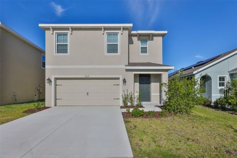 A home in WIMAUMA