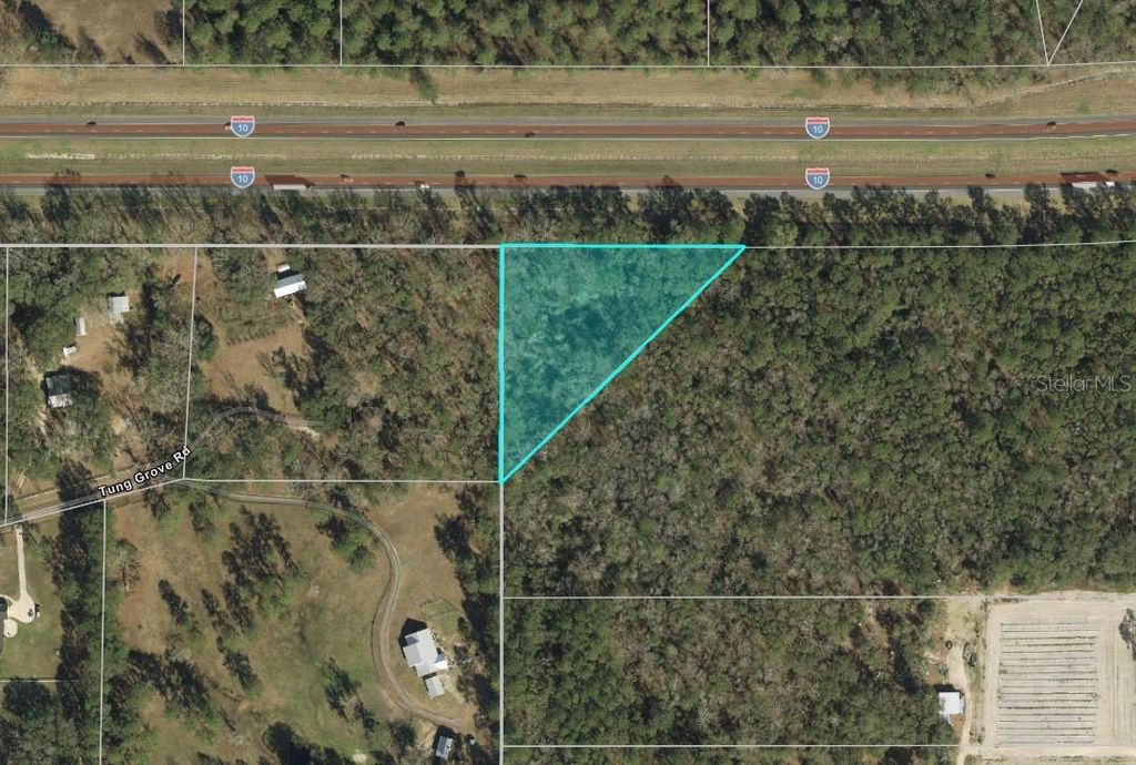 Photo of 13 Tung Grove Road, Tallahassee, FL 32317 (MLS # A4693194)