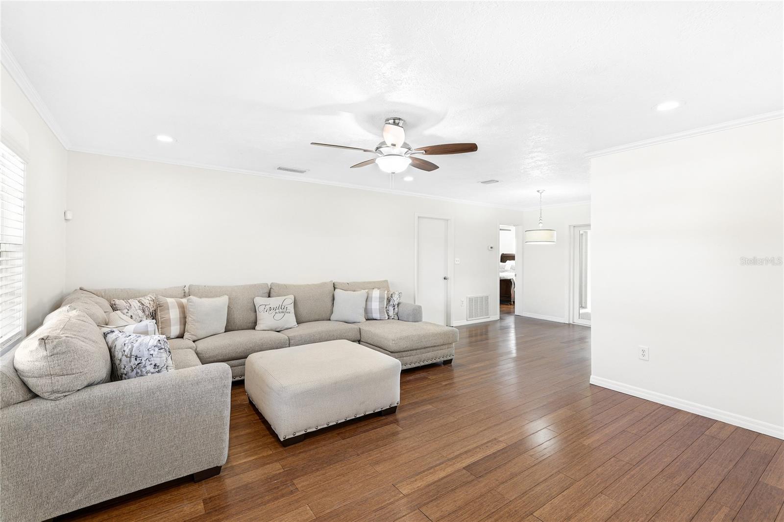 BEIGHNEER MANOR - Residential