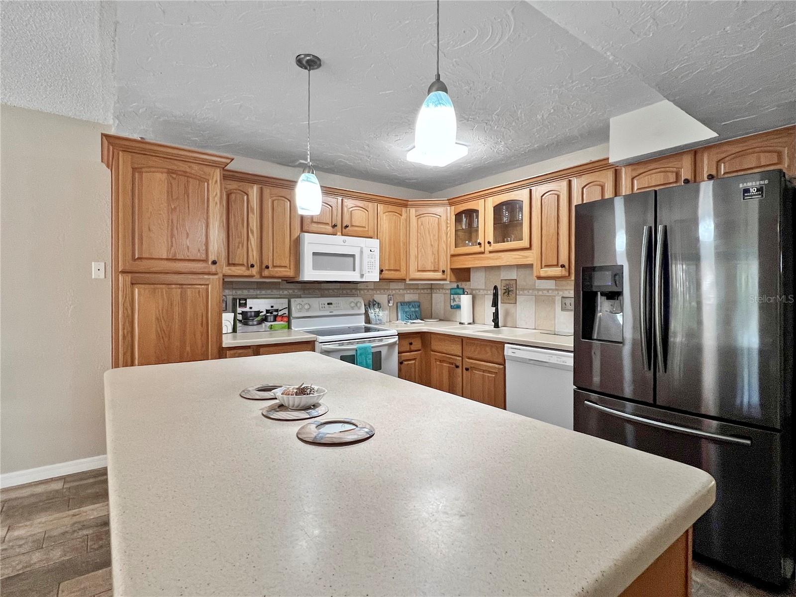 WOODPARK AT DESOTO SQUARE PH V - Residential