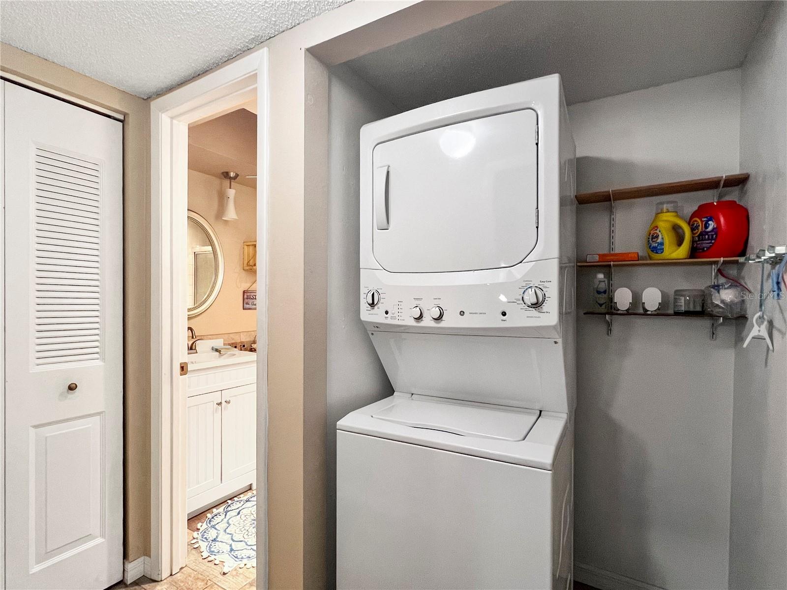 WOODPARK AT DESOTO SQUARE PH V - Residential