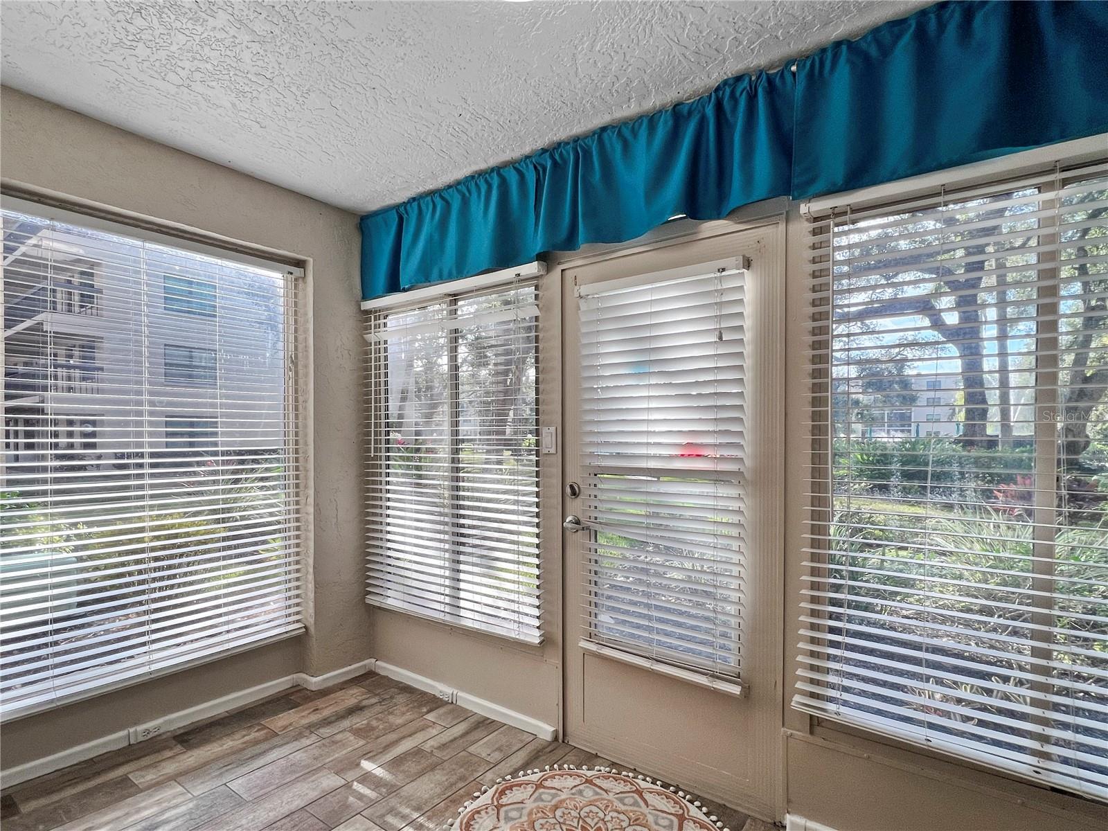 WOODPARK AT DESOTO SQUARE PH V - Residential