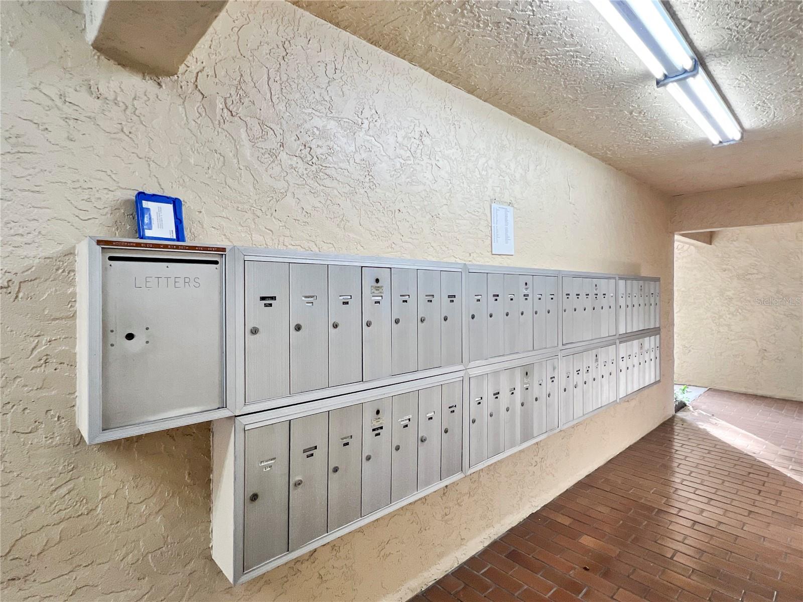 WOODPARK AT DESOTO SQUARE PH V - Residential