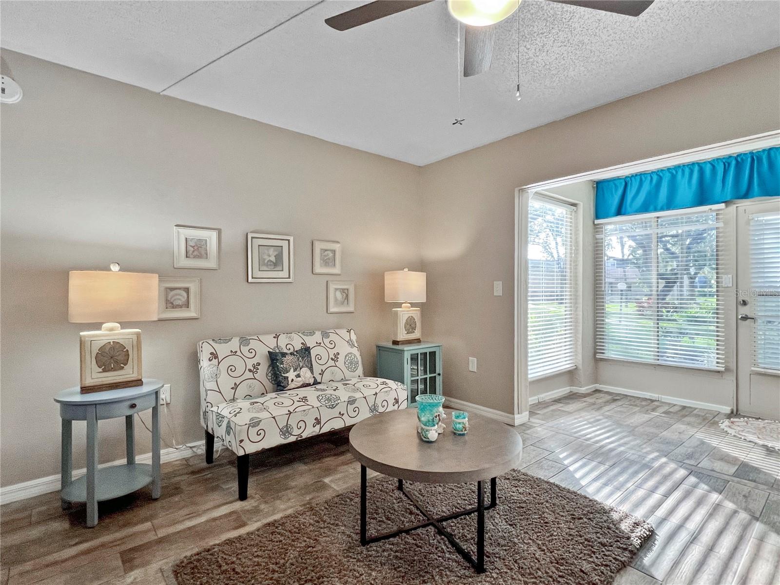 WOODPARK AT DESOTO SQUARE PH V - Residential