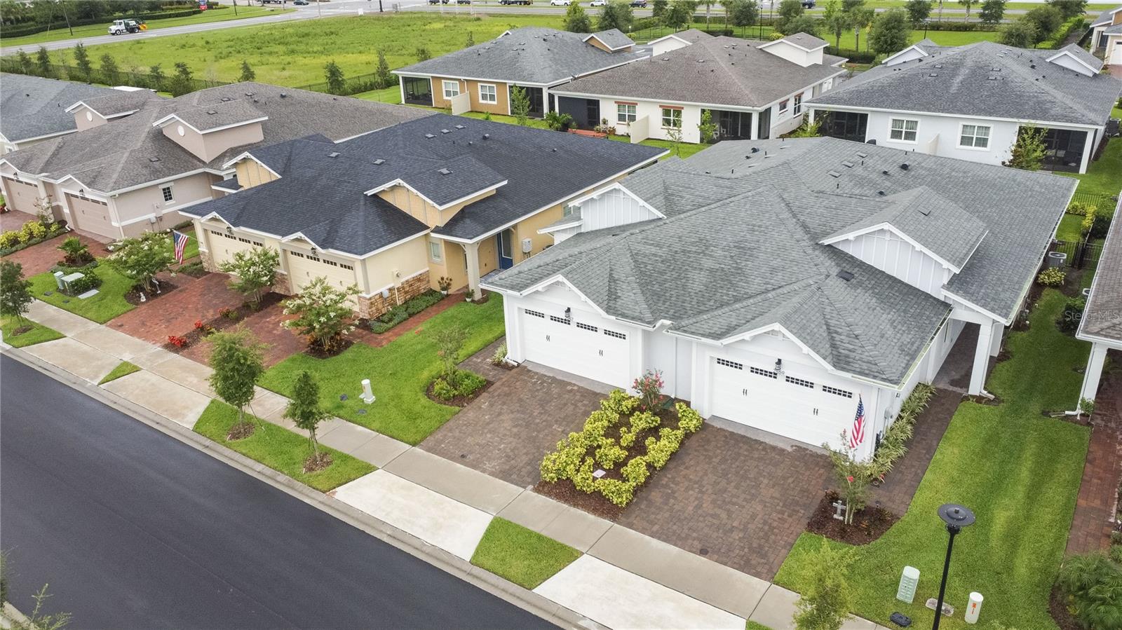 NORTHWEST LAKESIDE GROVES PH 2 - Residential Lease