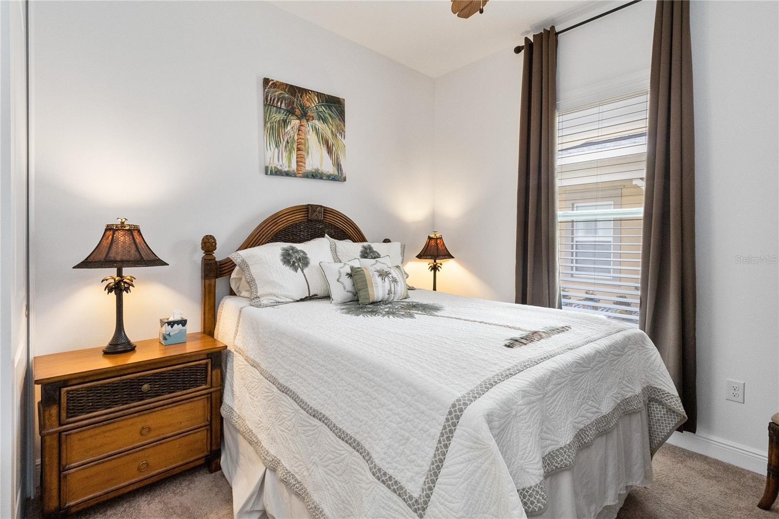 NORTHWEST LAKESIDE GROVES PH 2 - Residential Lease