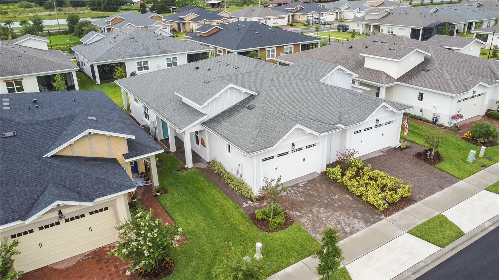 NORTHWEST LAKESIDE GROVES PH 2 - Residential Lease