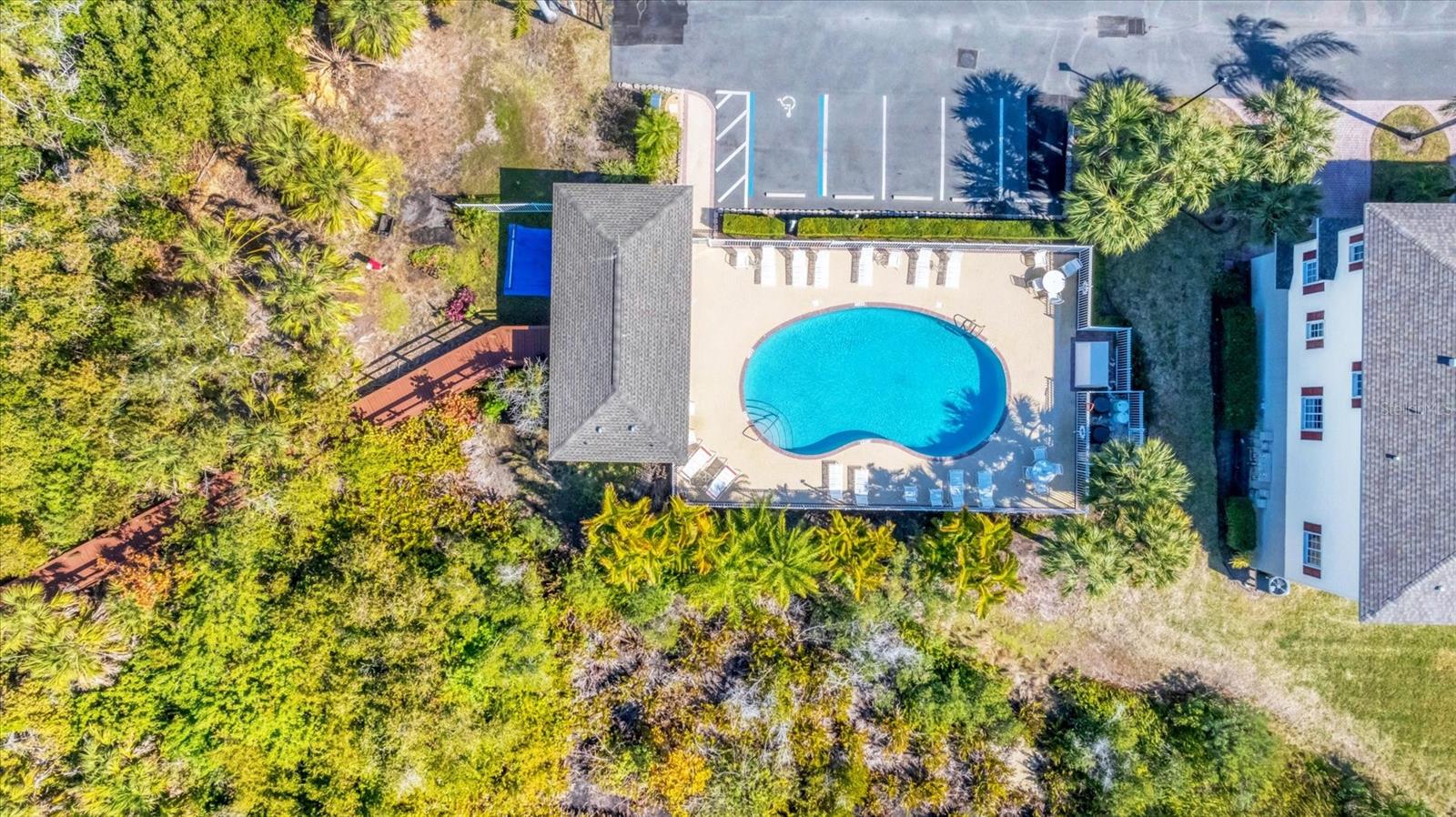 RIVERBAY TWNHMS PH THREE - Residential