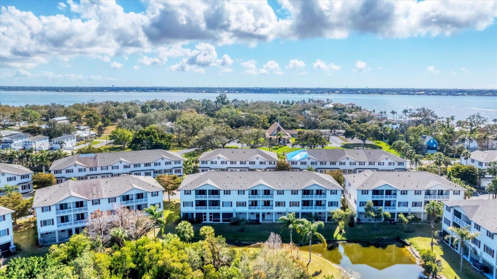 RIVERBAY TWNHMS PH THREE - Residential