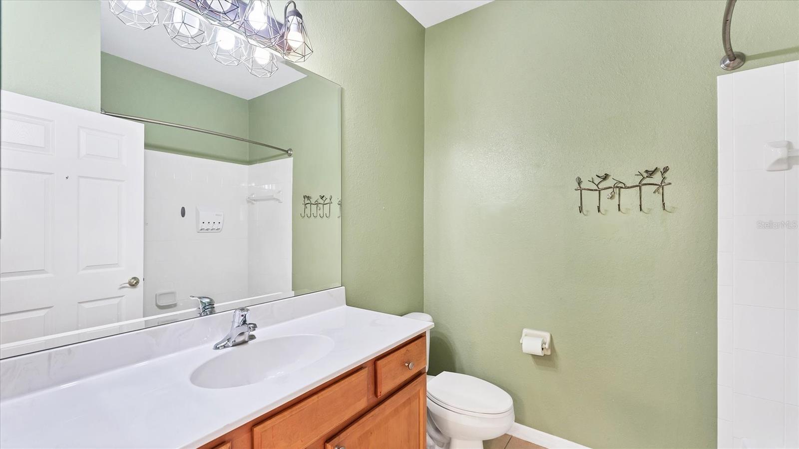 RIVERBAY TWNHMS PH THREE - Residential