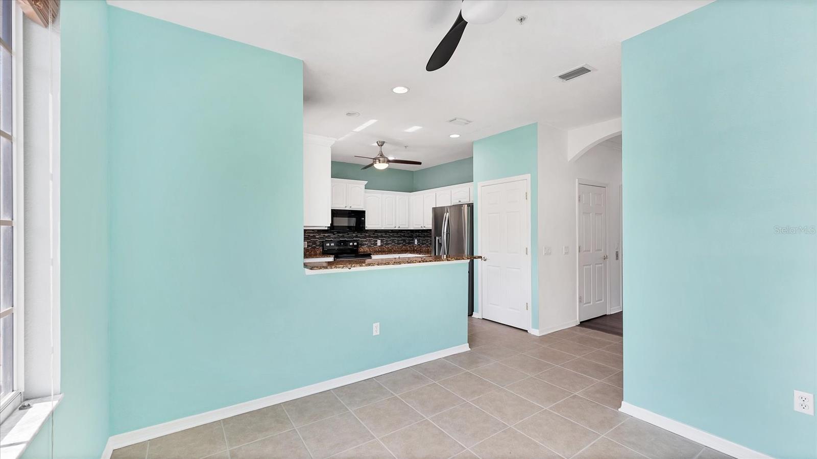 RIVERBAY TWNHMS PH THREE - Residential