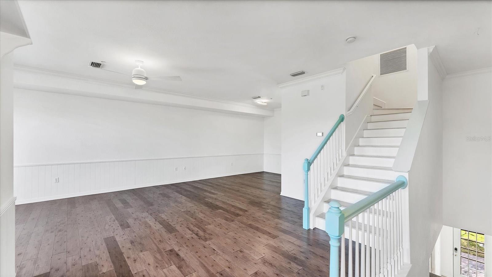 RIVERBAY TWNHMS PH THREE - Residential