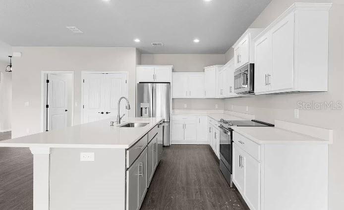377 PALM DRIVE