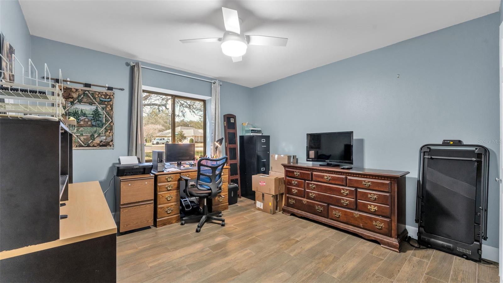 SPRING PINES - Residential