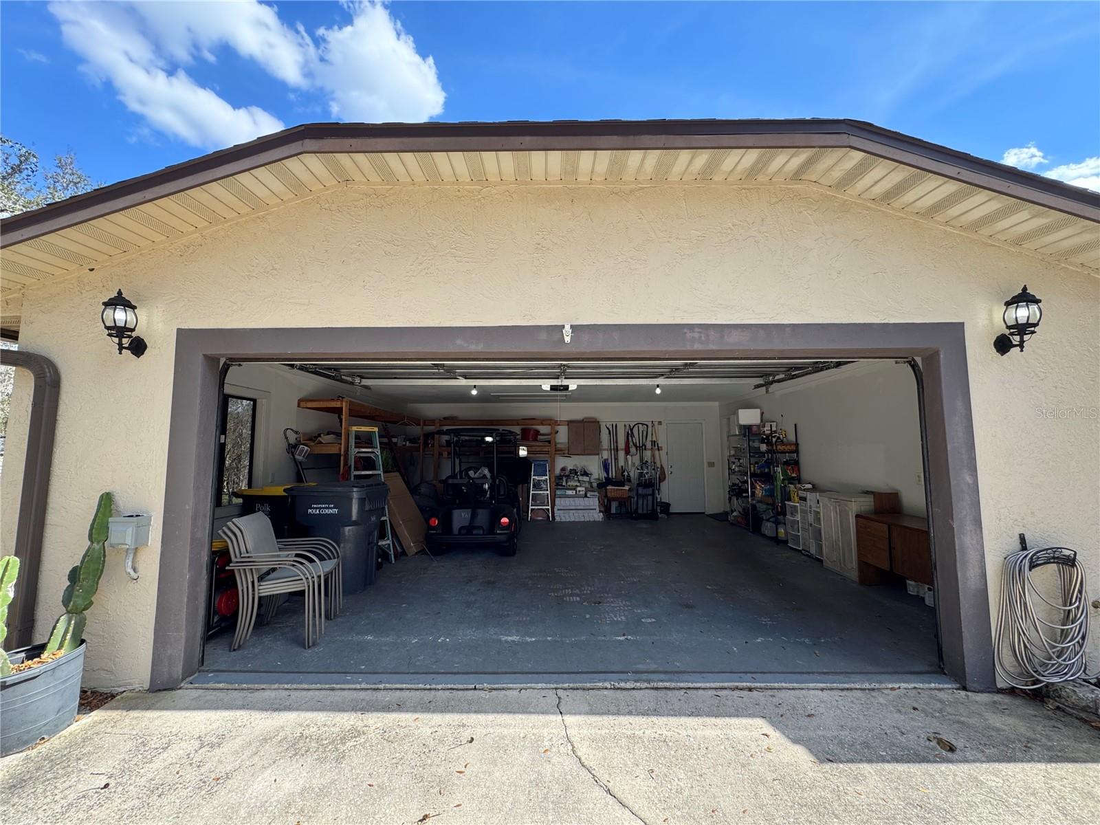 SPRING PINES - Residential