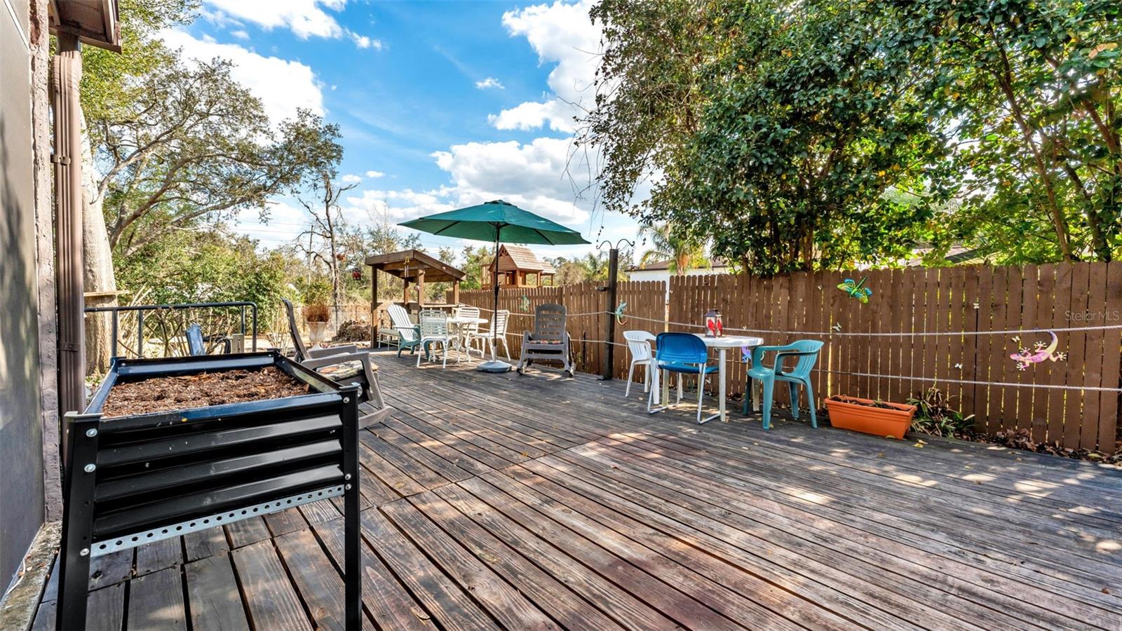 SPRING PINES - Residential