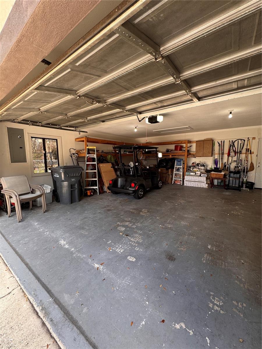 SPRING PINES - Residential