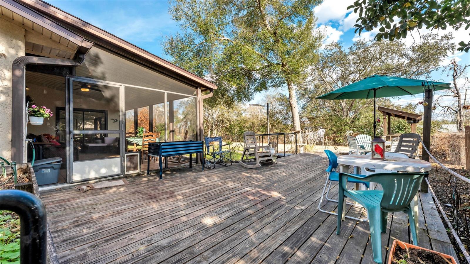 SPRING PINES - Residential