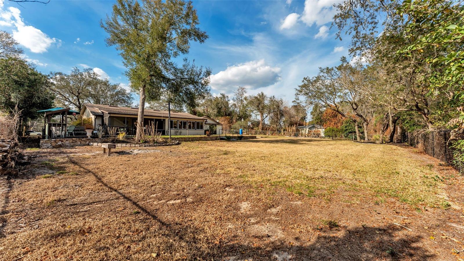 SPRING PINES - Residential