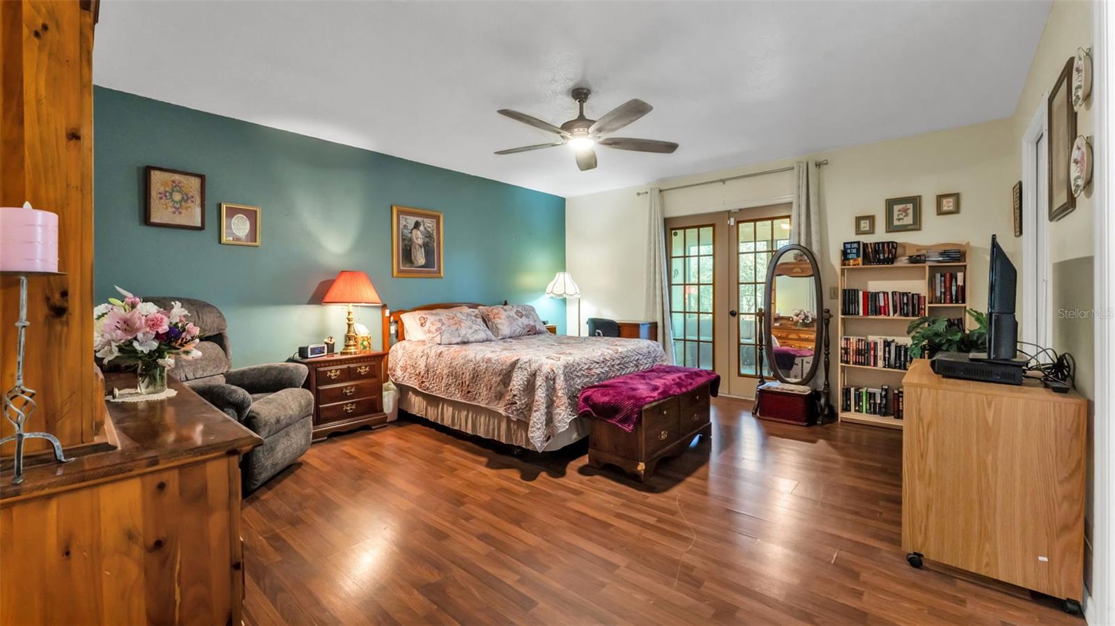 SPRING PINES - Residential