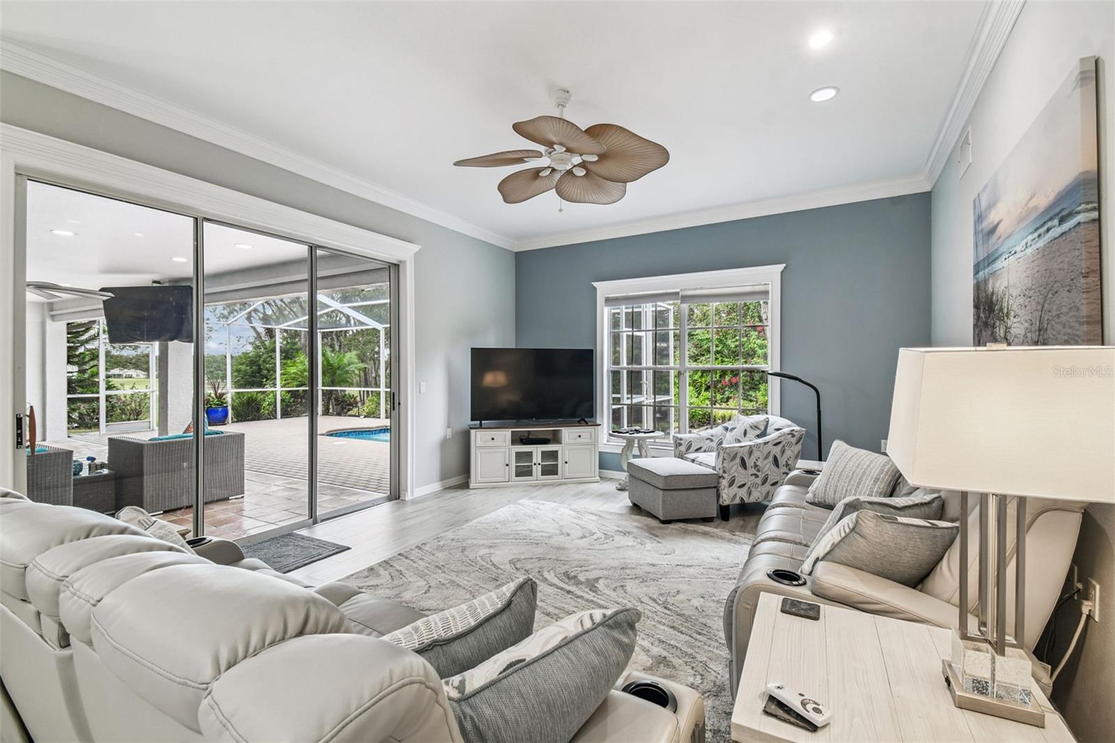 TIMBER PINES - Residential