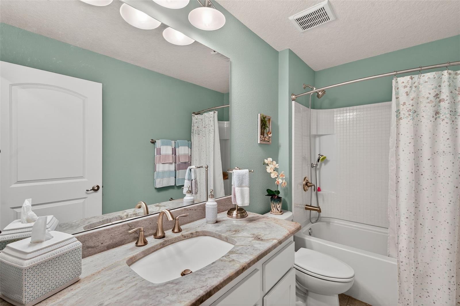 GREENSIDE VILLAGE - Residential