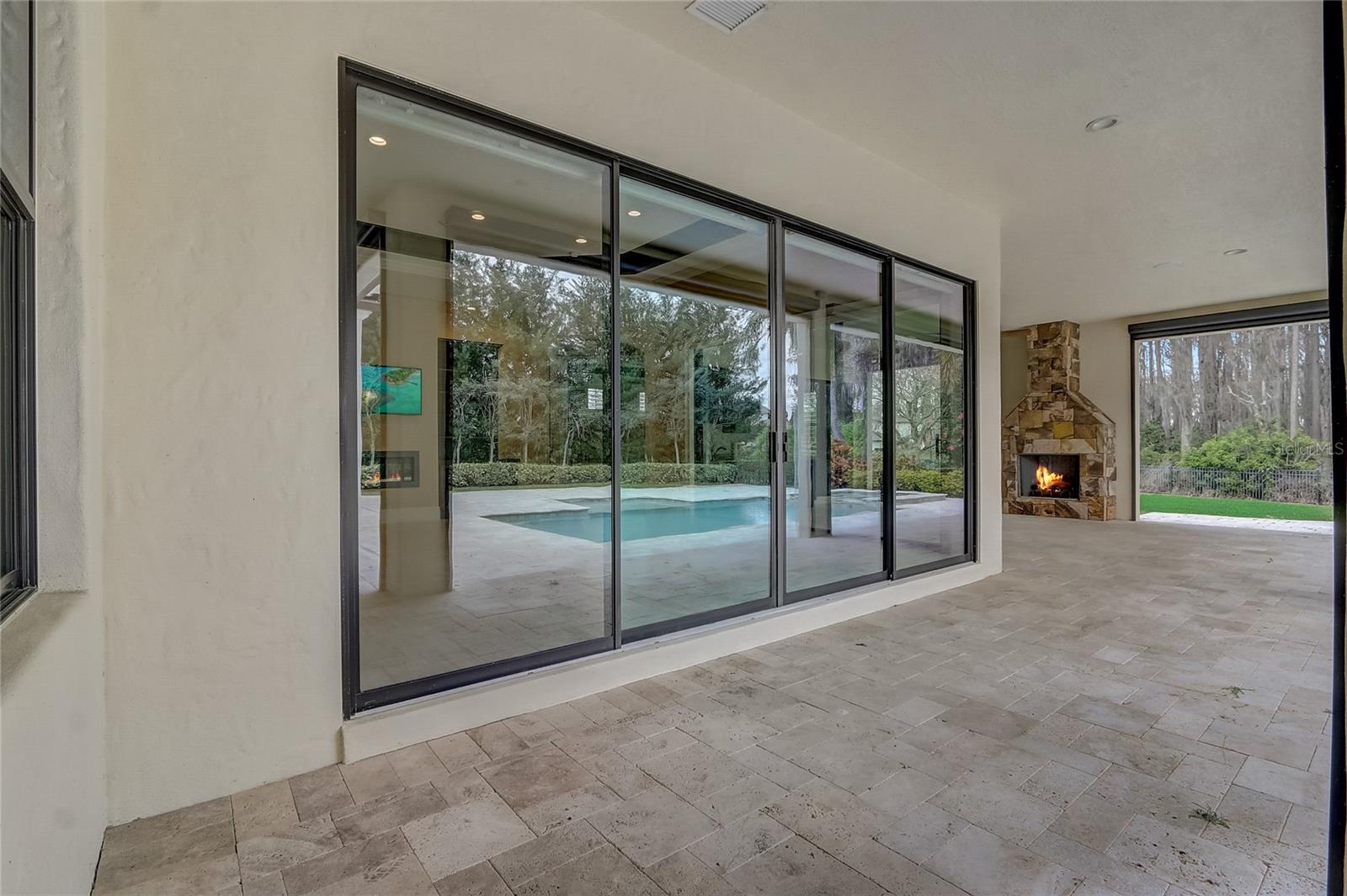 WATERSTONE - Residential